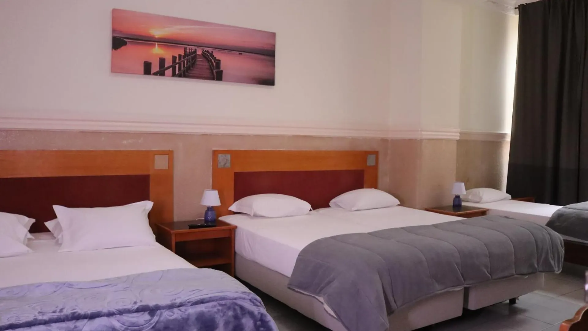 Guest house Midis - Local Accommodation