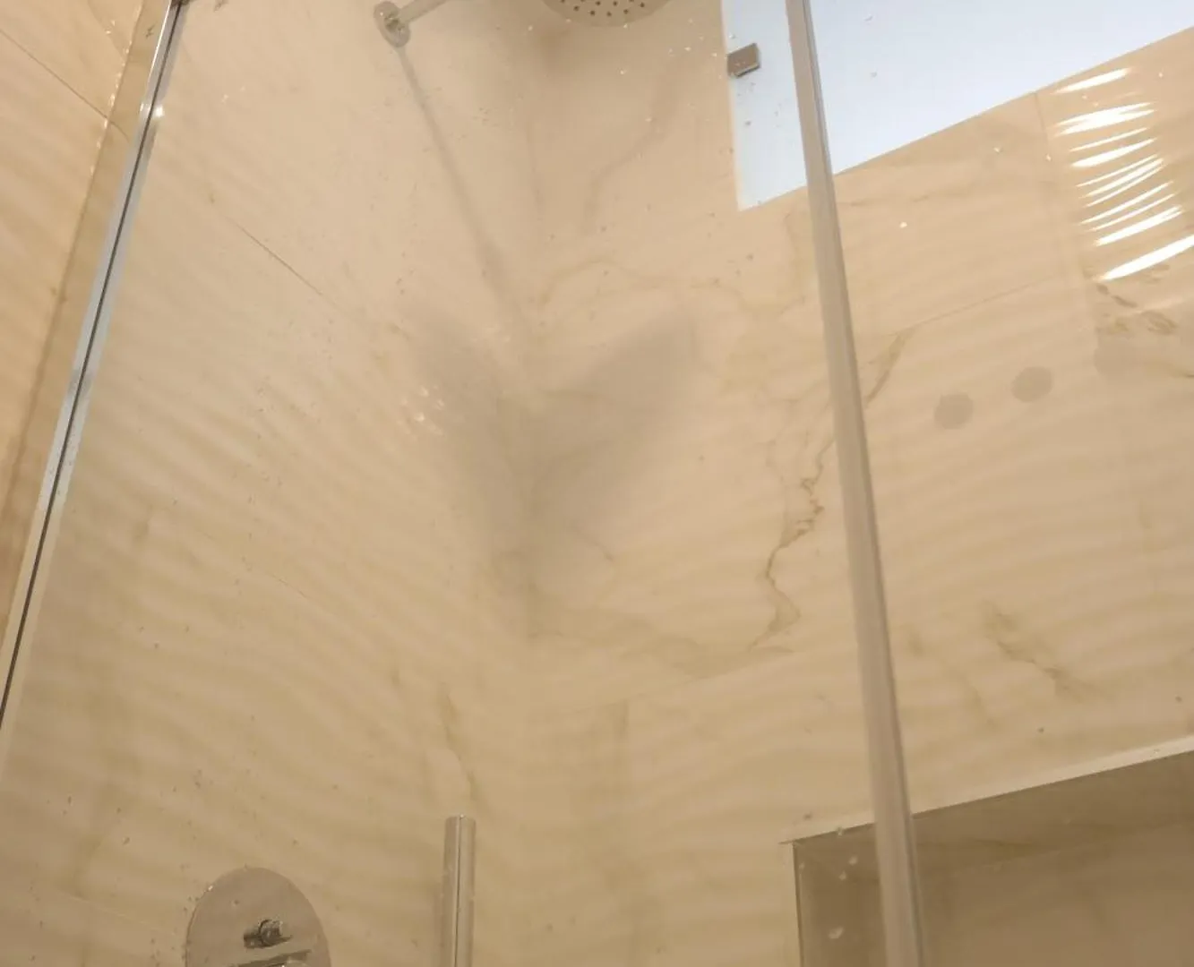 Midis - Local Accommodation Guest house Lisbon