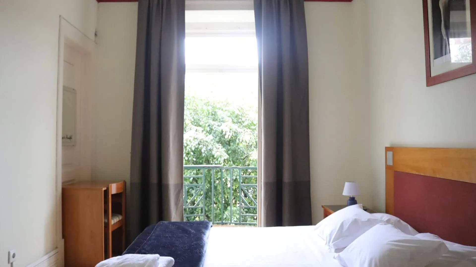 ** Guest house Midis - Local Accommodation Portugal
